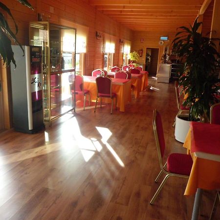 Motel San Isidro Villarrubio Εξωτερικό φωτογραφία