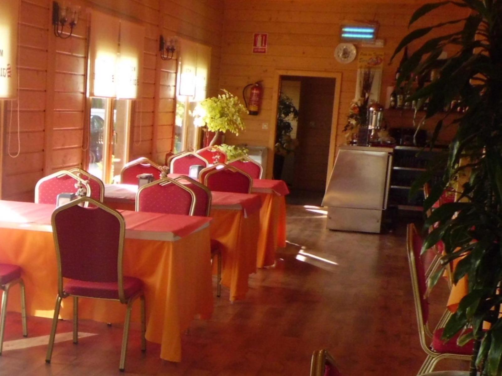 Motel San Isidro Villarrubio Εξωτερικό φωτογραφία