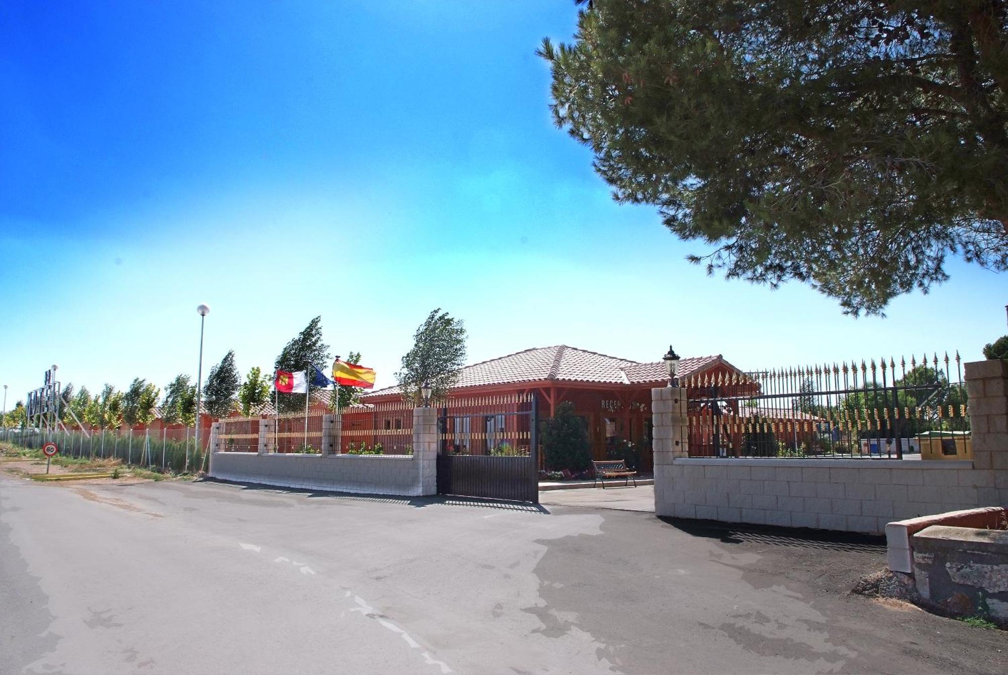 Motel San Isidro Villarrubio Εξωτερικό φωτογραφία